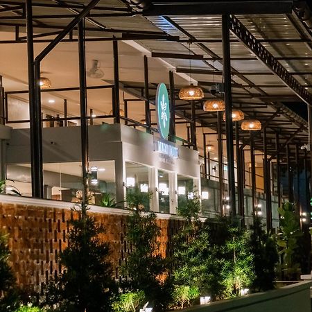 Mulyo Hotel Port Dickson Exteriör bild