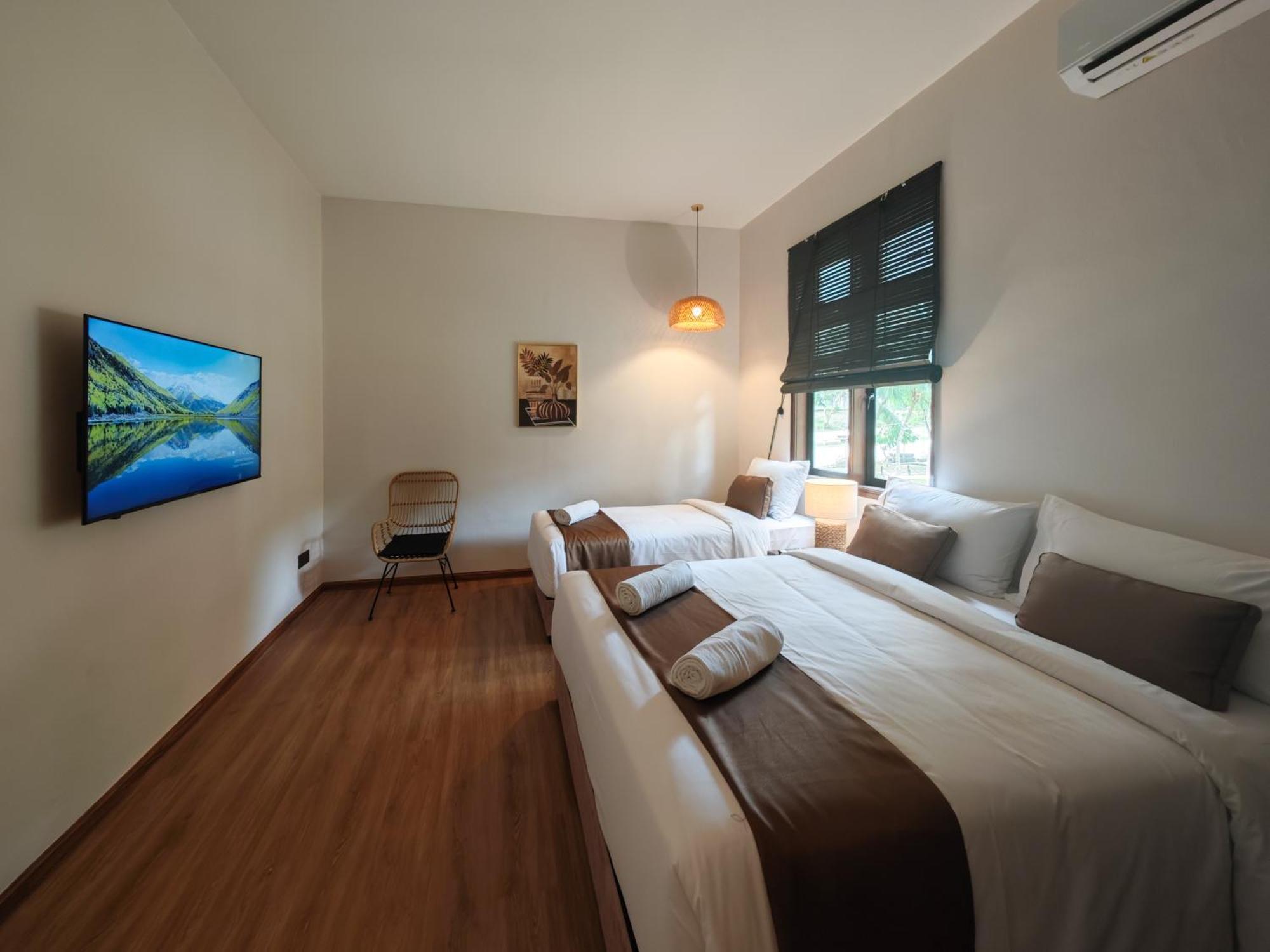 Mulyo Hotel Port Dickson Exteriör bild