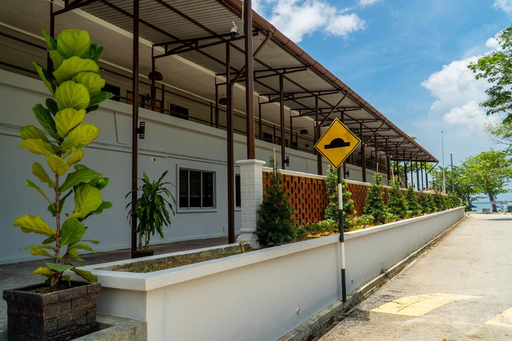 Mulyo Hotel Port Dickson Exteriör bild